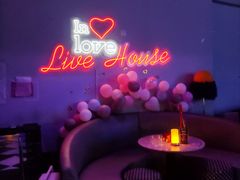 -INLOVE Live House