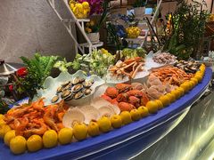 -广州万富希尔顿酒店-感趣自助餐厅·生蚝海鲜刺身