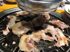 -唯成•韩国炭火烤肉 유성고기