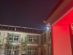 -丽苑大酒店