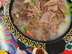 -四姑娘山阿巴郎·藏式花园餐厅