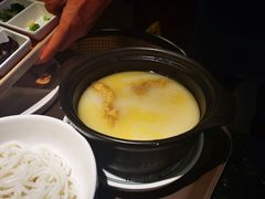 -云海肴云南菜·蒸汽石锅鱼(青岛万象城店)