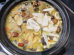 -野菌皇海景野生菌火锅(滨海大道店)
