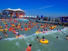 -白鹿温泉加勒比水上乐园