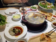 -黑鸡小馆(金源店)