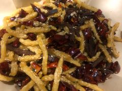 干煸牛肉藕丝-U你·天然调味(南湖总店)