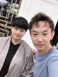 -TOP HAIR SALON