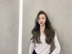 -变画·发型STUDIO