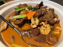 栗子核桃焖棕鹅-梧桐北京烤鸭·铜锅涮肉(海岸城店)