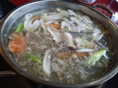 -老石黑山羊毛驴肉火锅(金凯广场店)