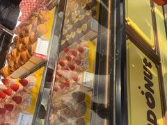 -85度C(生甜甜圈研究工坊·上海松江人民北路店)