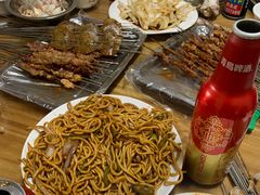 -亨利烧烤(理想山店)