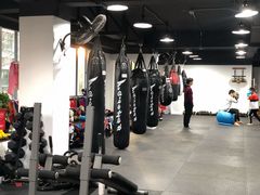 -FIGHTMAN格斗俱乐部(长宁临空店)