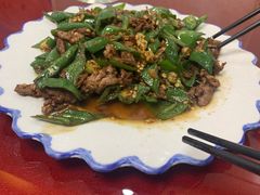 -粘豆包柴火铁锅炖