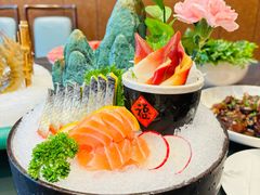 -鼎泰亨·海鲜牛肉餐厅(滨江店)