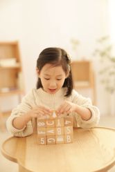 -毛毛虫儿童摄影馆