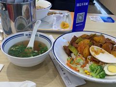 大盘鸡盖饭-丝路伊兰·兰州牛肉面(马连道店)