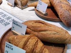 -LE SAPHIR 莎菲尔菓子(和兴店)