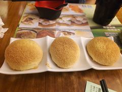 酥皮焗叉烧包-添好运点心专门店(深水埗店)
