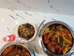 -凤凰路何眼镜香辣蟹(花果园店)