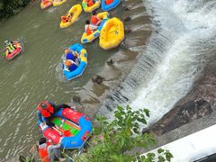-安吉龙王山峡谷漂流