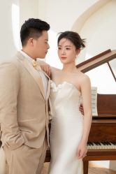 -雪中彩影婚纱摄影·微光艺术中心