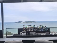 -瑰丽酒店·海吧·天际下午茶·现场DJ·天台酒吧