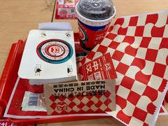 -塔斯汀中国汉堡(白云京溪地铁站店)