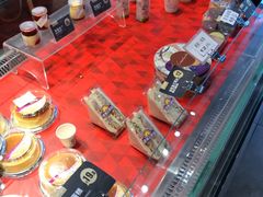 -赛拉维(咸阳财富中心店)