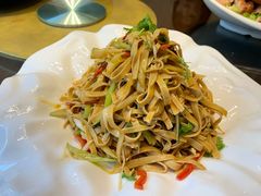 -喜乐餐厅•灯笼虾球首创者•本地小海鲜(二马路店)