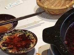 -卤校长老火锅(杨家坪直营店)