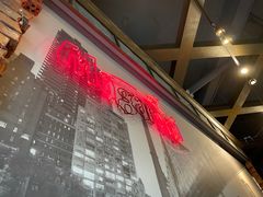 -玛格萝妮(汇智国际商业中心店)