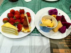 -金马门国际美食百汇(珞喻路店)