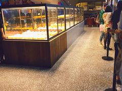 面包甜点陈列柜-LELECHA乐乐茶(上海五角场万达广场店)