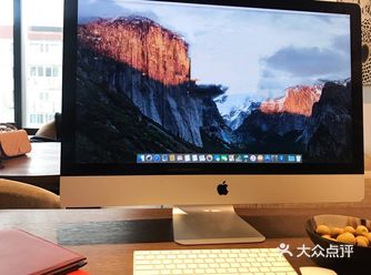 有乐队演出。实在不想动楼上是房间