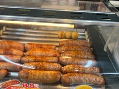 -全家便利店(愚园路六店)