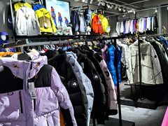 -探路者工厂店(宏福科技园店)