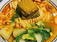 臭豆腐金汤螺狮粉-霸蛮湖南菜·牛肉粉(荣京西街店)