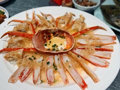 金牌蒜蓉粉丝蒸松叶长脚蟹-蚝得喜海鲜(东城店)