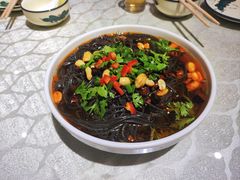 蕨根粉-华盛园卷子王农家菜水库鱼