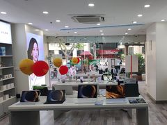 -荣耀授权专卖店(黄浦浙江中路店)