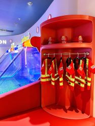 -奈尔宝家庭中心·亲子早教·派对餐厅(北京东坝万达店)