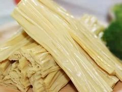 -彤德莱(青岛人民路店)