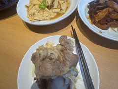 -关东小磨东北菜(上海长风大悦城店)