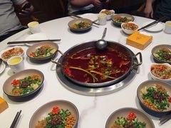 -张大胡子鱼头火锅酒楼(长益路店)