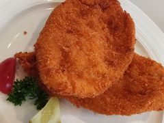 酥炸猪排-小白桦西餐厅