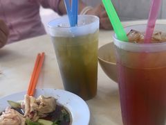 -伍秀泽海南鸡饭茶室