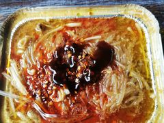 -花儿姐与战哥的美食档