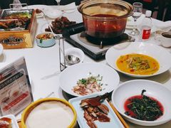 -梅花香里大酒店(郁金香路店)