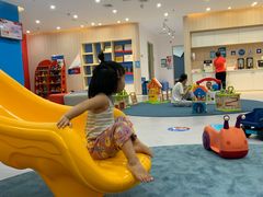 -美吉姆国际儿童发展中心(红谷滩绿地缤纷城中心)